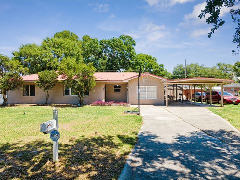 Photo of 303 Granada Road, Auburndale, FL 33823 (MLS # O6401332)