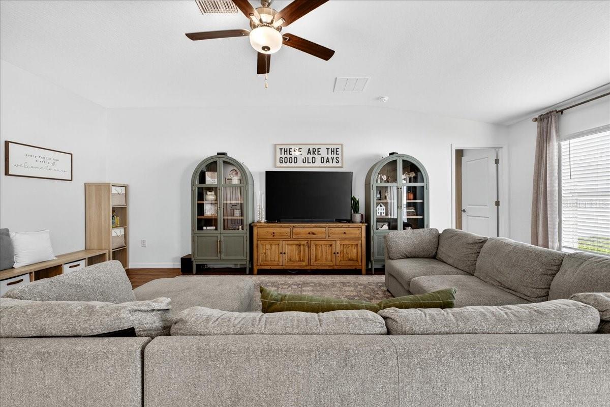 WIND MDWS SOUTH PH 1 - Residential