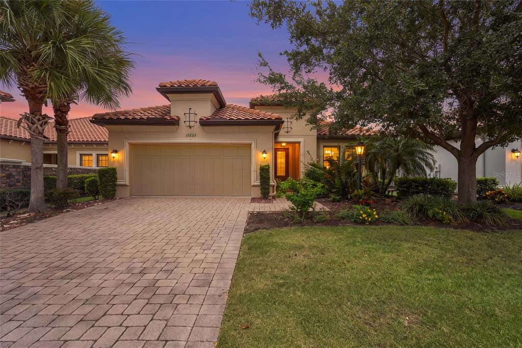 Photo of 13223 Palermo Drive, Bradenton, FL 34211 (MLS # A4702721)