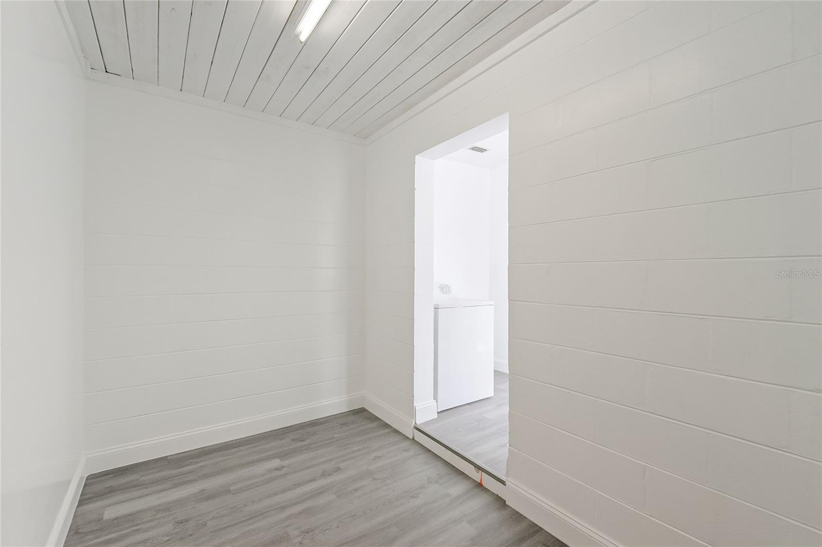 EDGEWOOD PARK - Residential