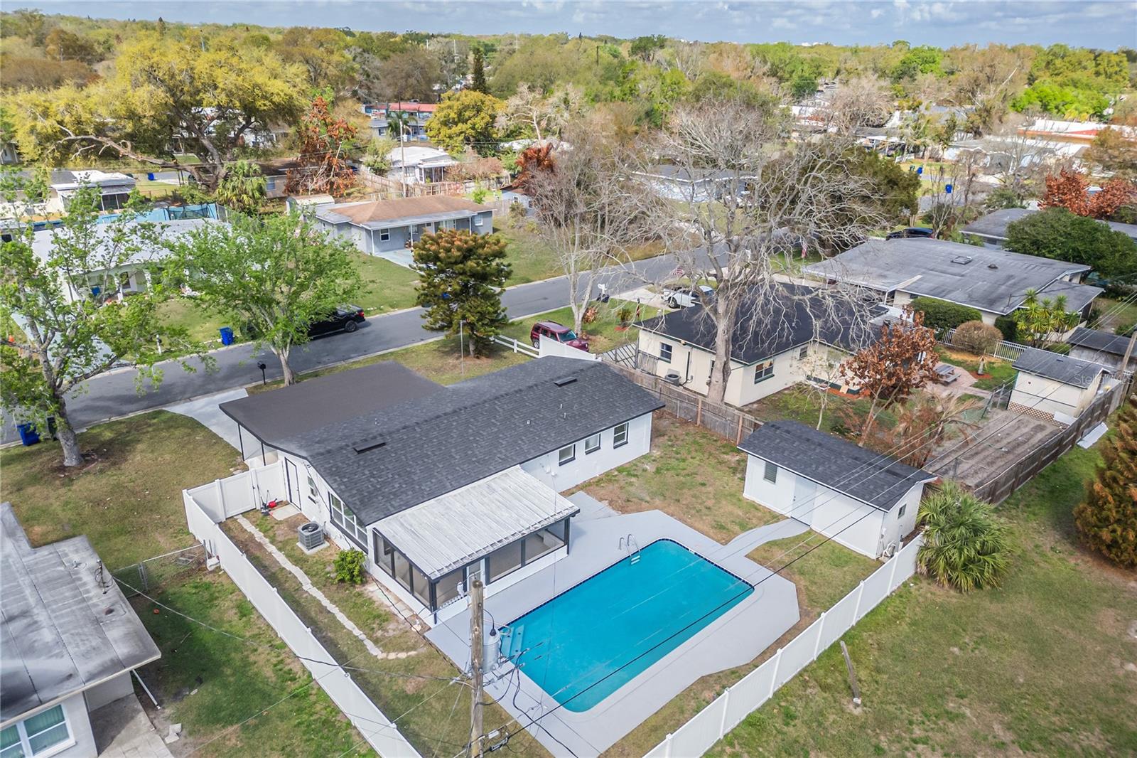 EDGEWOOD PARK - Residential