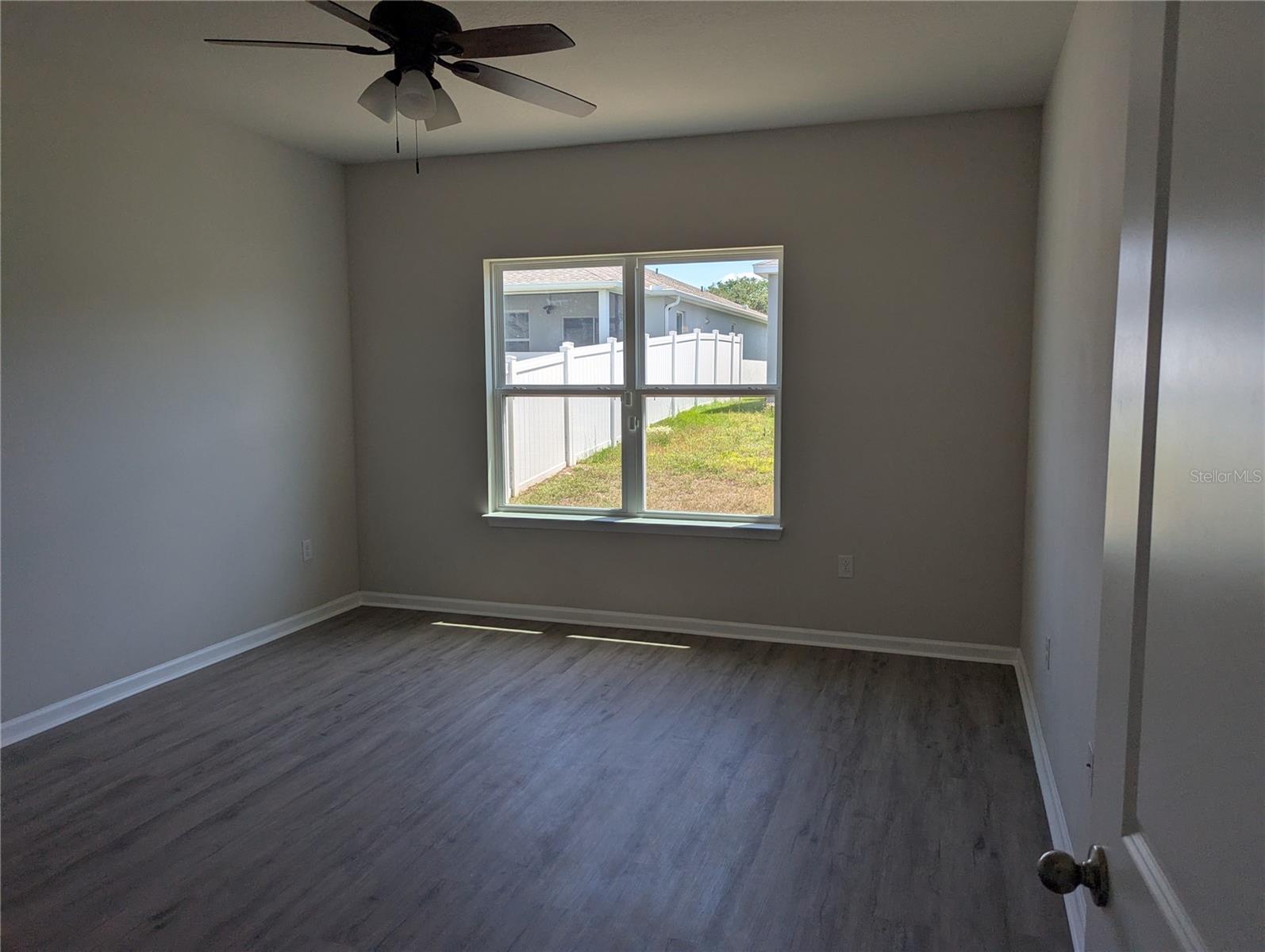 DORA LANDINGS - Residential Lease