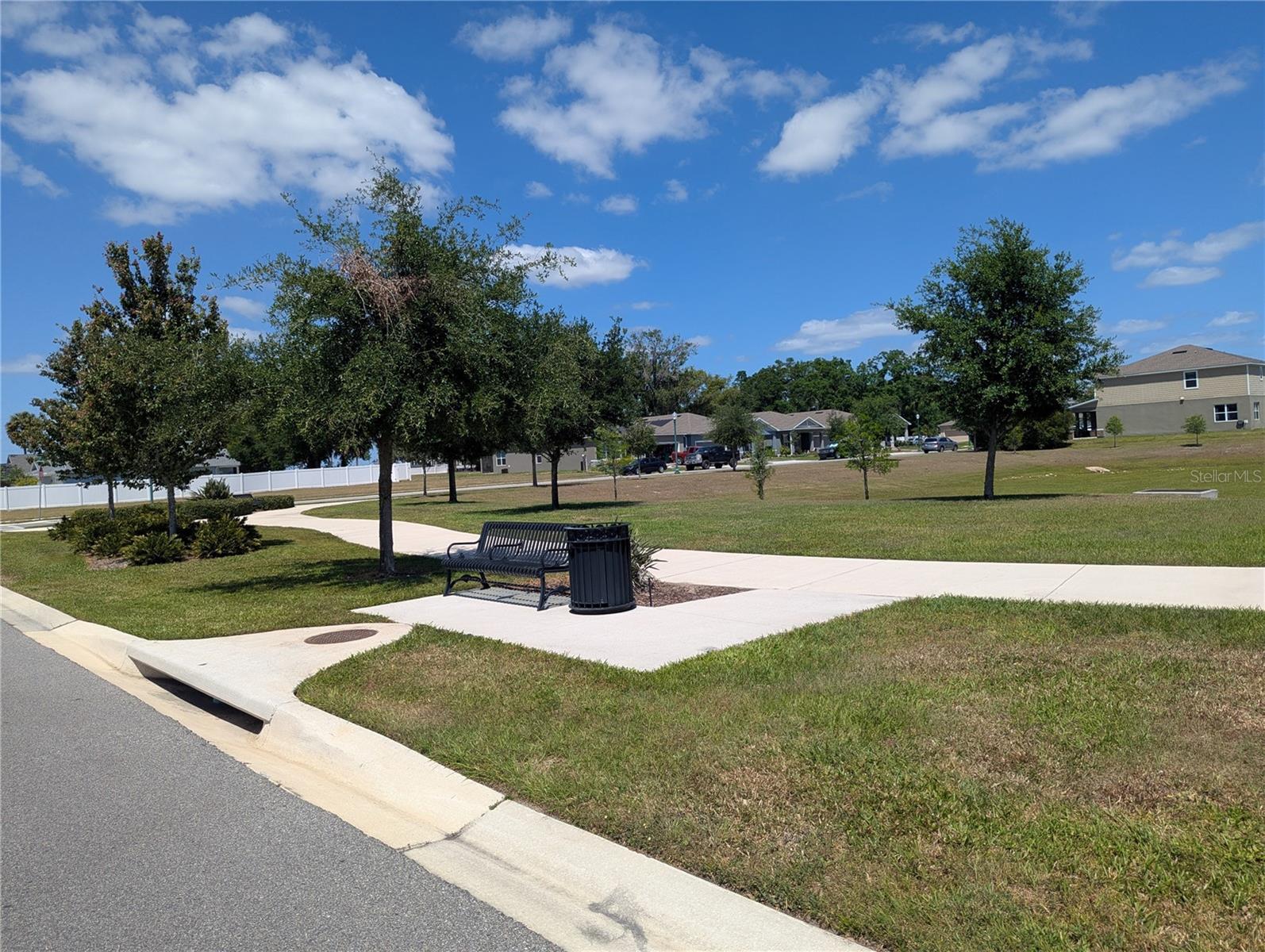DORA LANDINGS - Residential Lease
