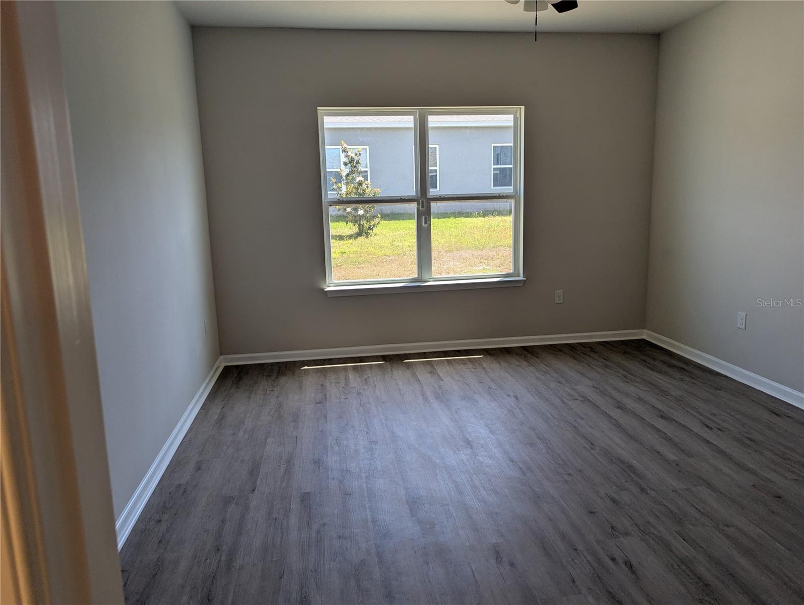 DORA LANDINGS - Residential Lease