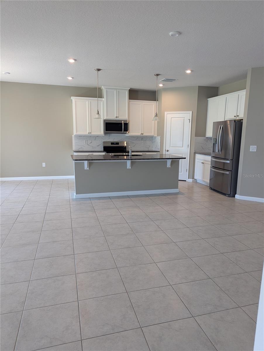DORA LANDINGS - Residential Lease