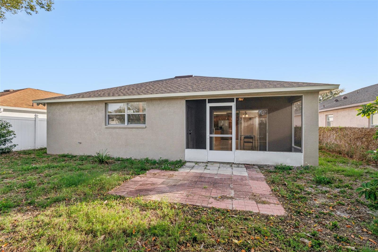 LOS CIEN - Residential