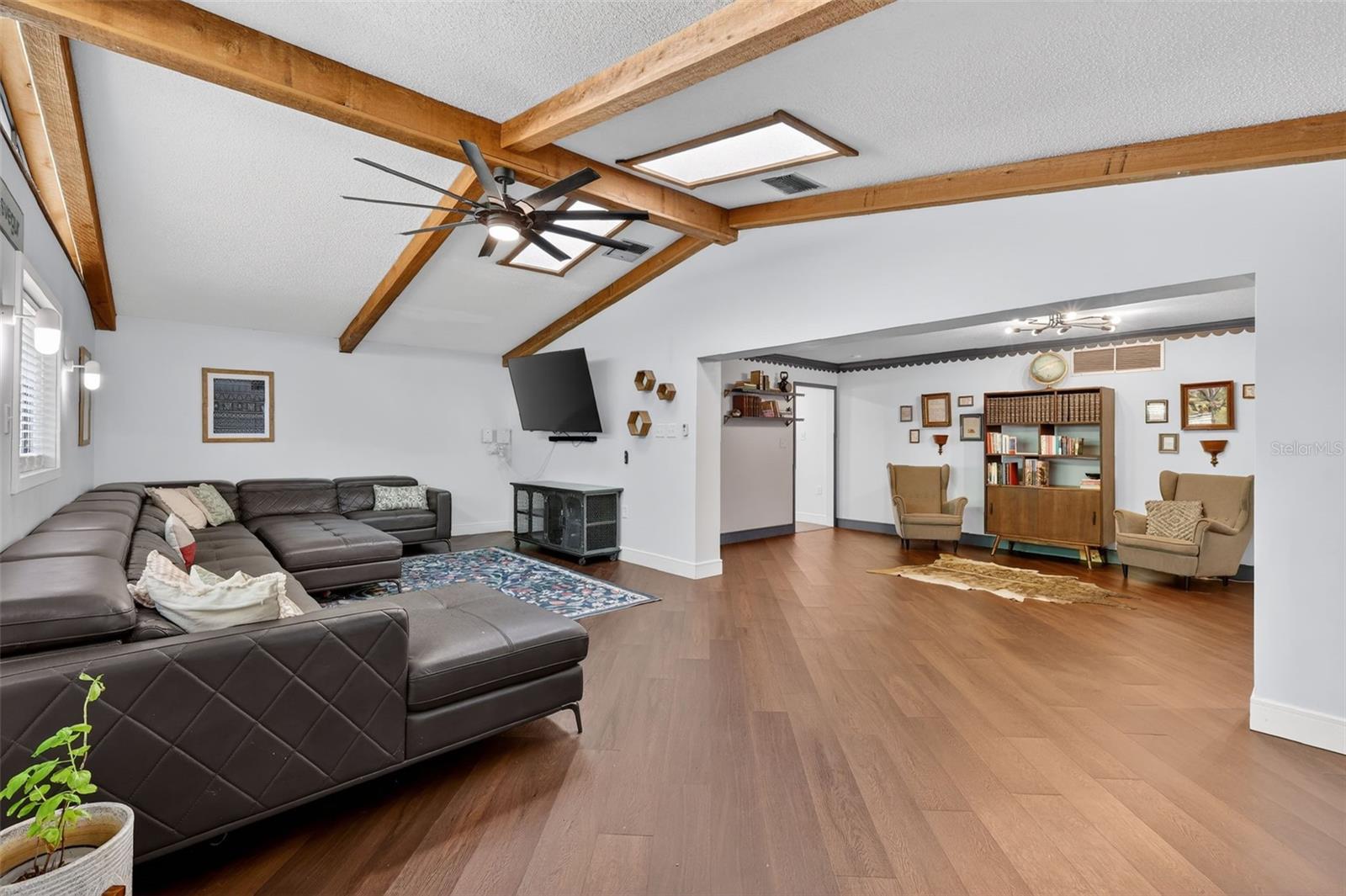 EUSTIS HOGAN TERRACE - Residential