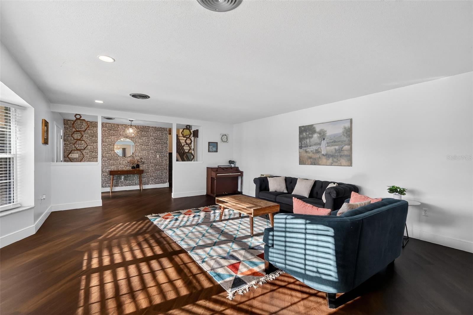 EUSTIS HOGAN TERRACE - Residential