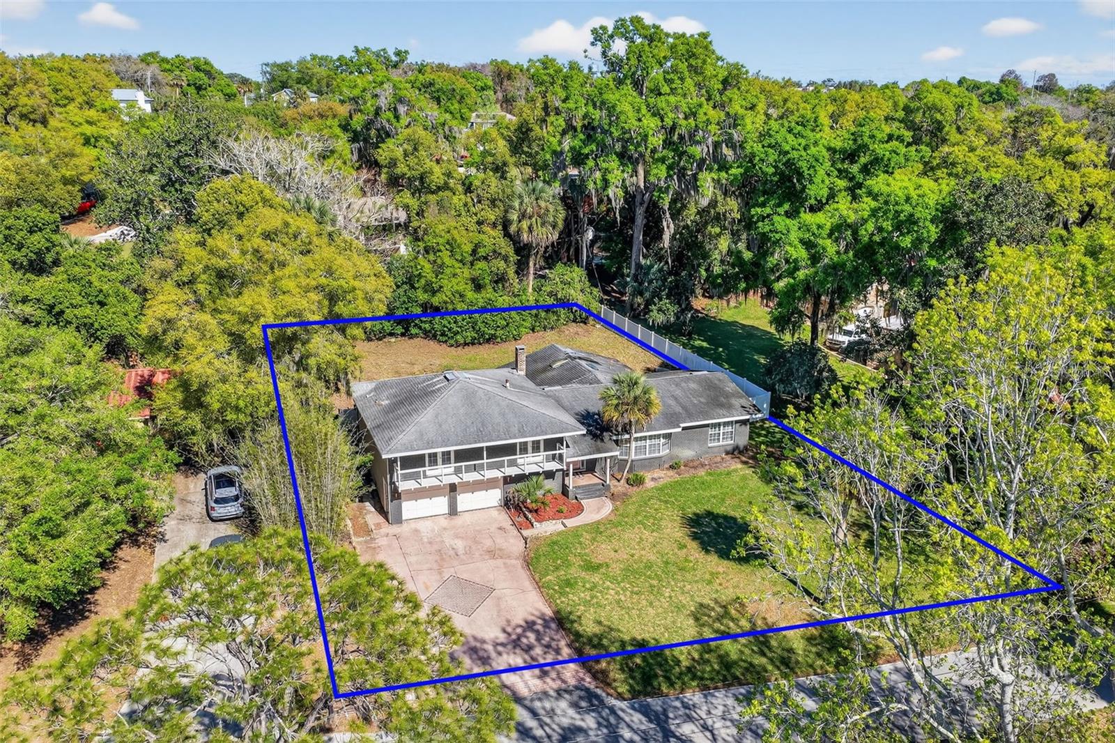 EUSTIS HOGAN TERRACE - Residential