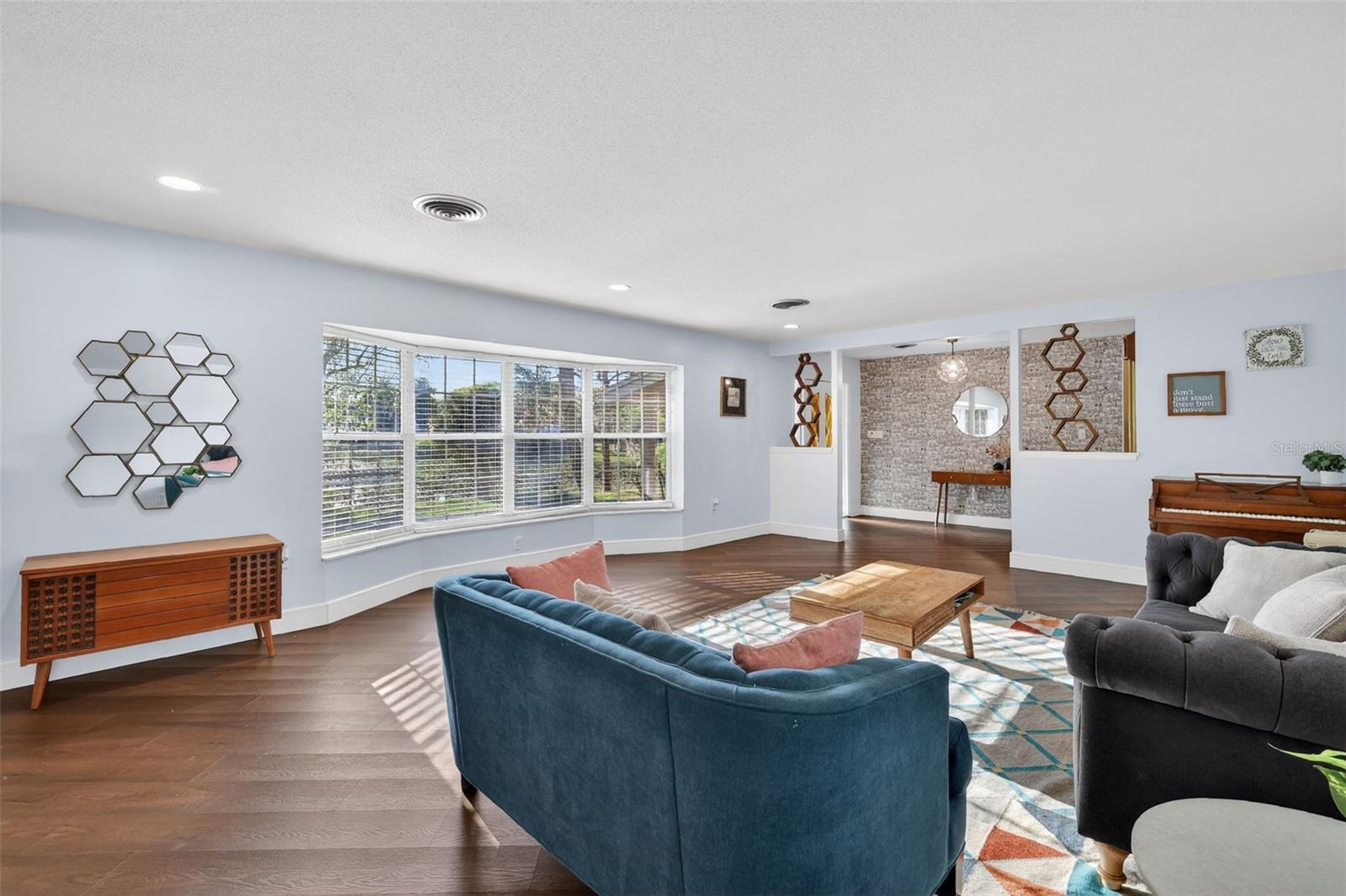 EUSTIS HOGAN TERRACE - Residential