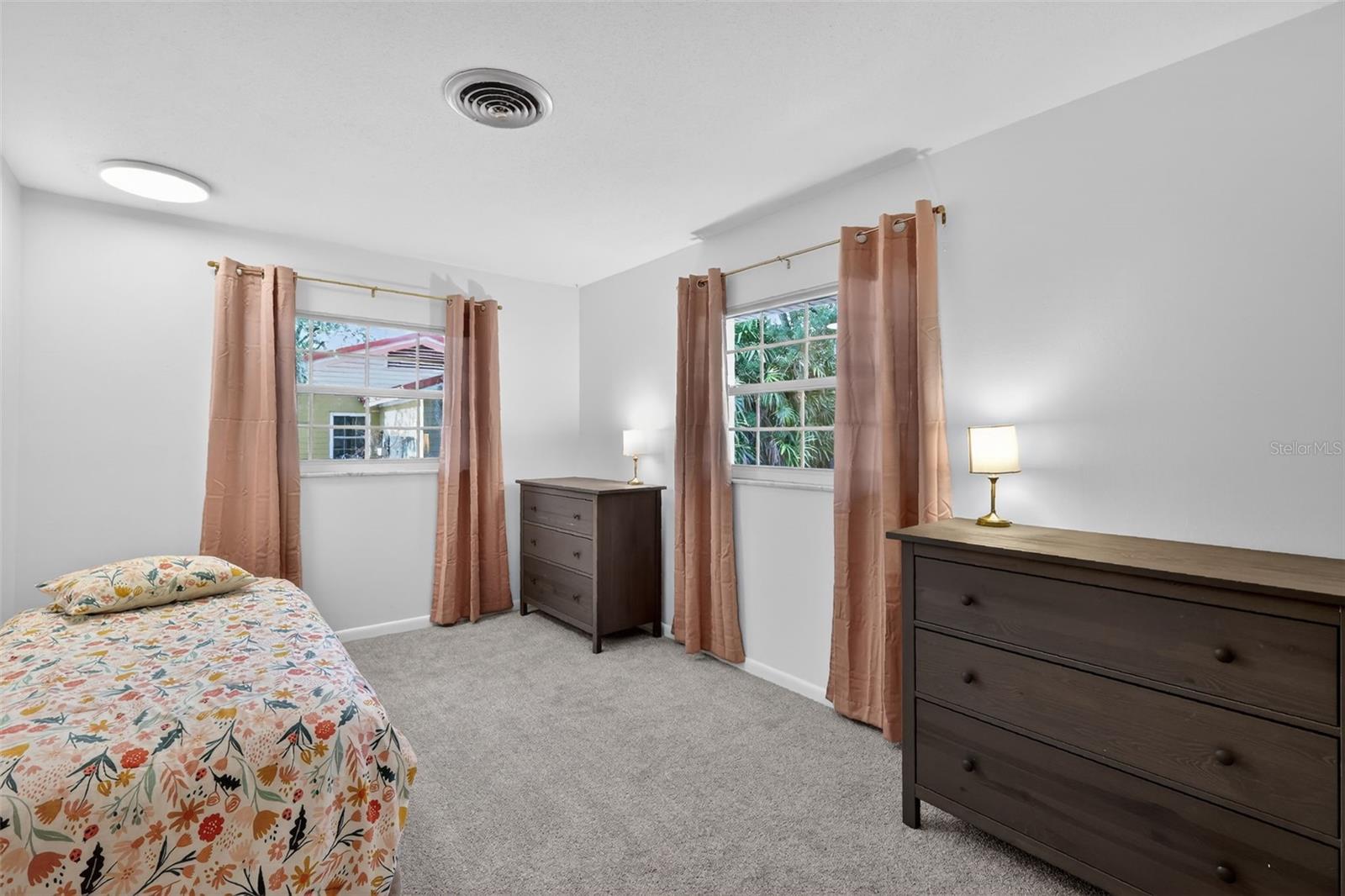 EUSTIS HOGAN TERRACE - Residential