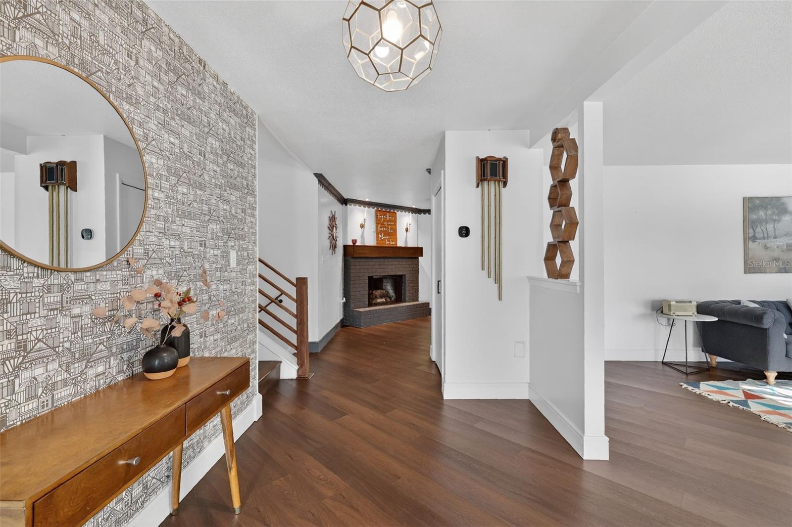 EUSTIS HOGAN TERRACE - Residential