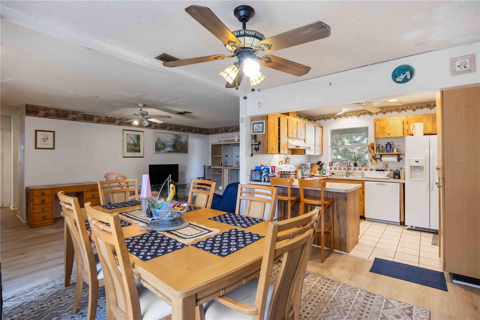 SANDPOINTE 4TH ADD - Residential