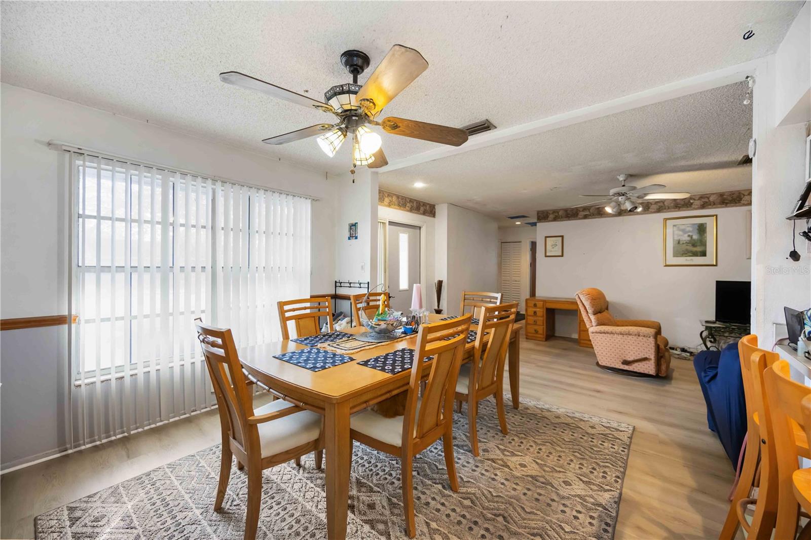 SANDPOINTE 4TH ADD - Residential