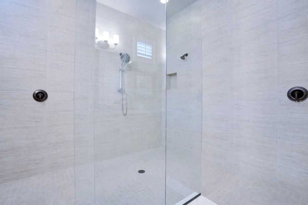 DELLAGIO - Residential