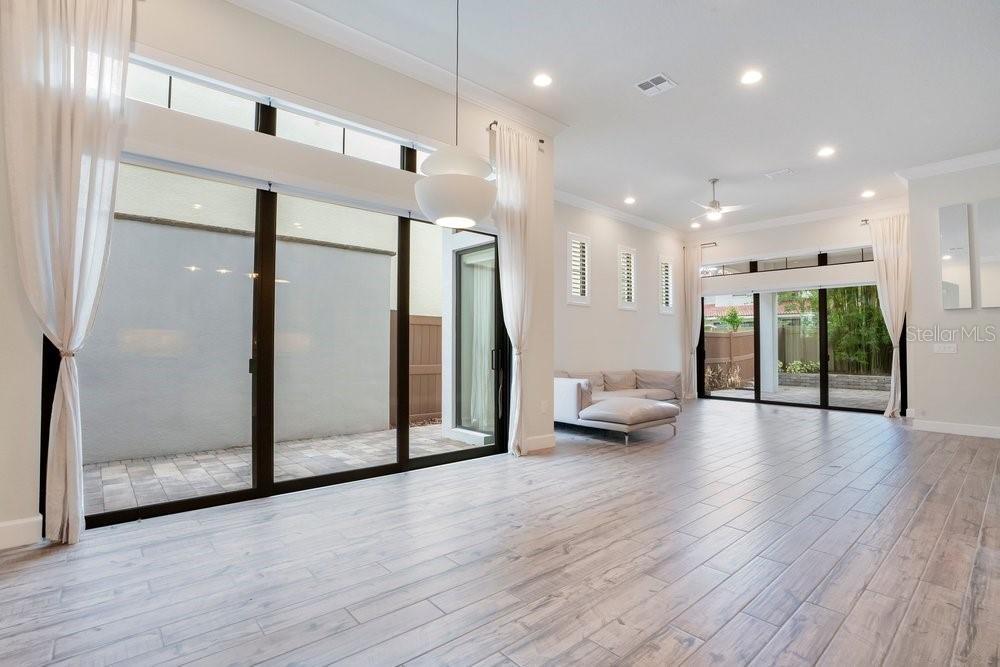 DELLAGIO - Residential