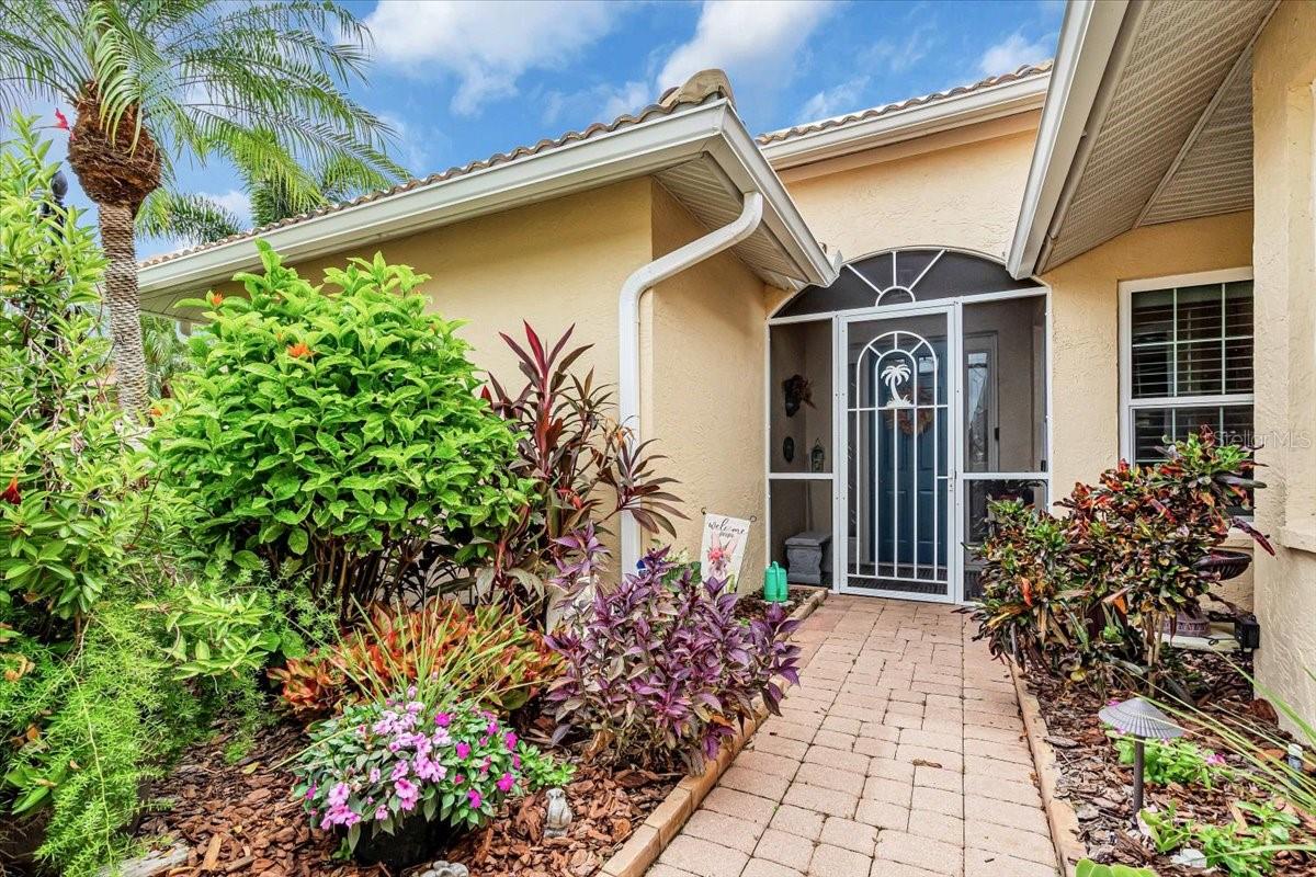 AUBURN WOODS - Residential