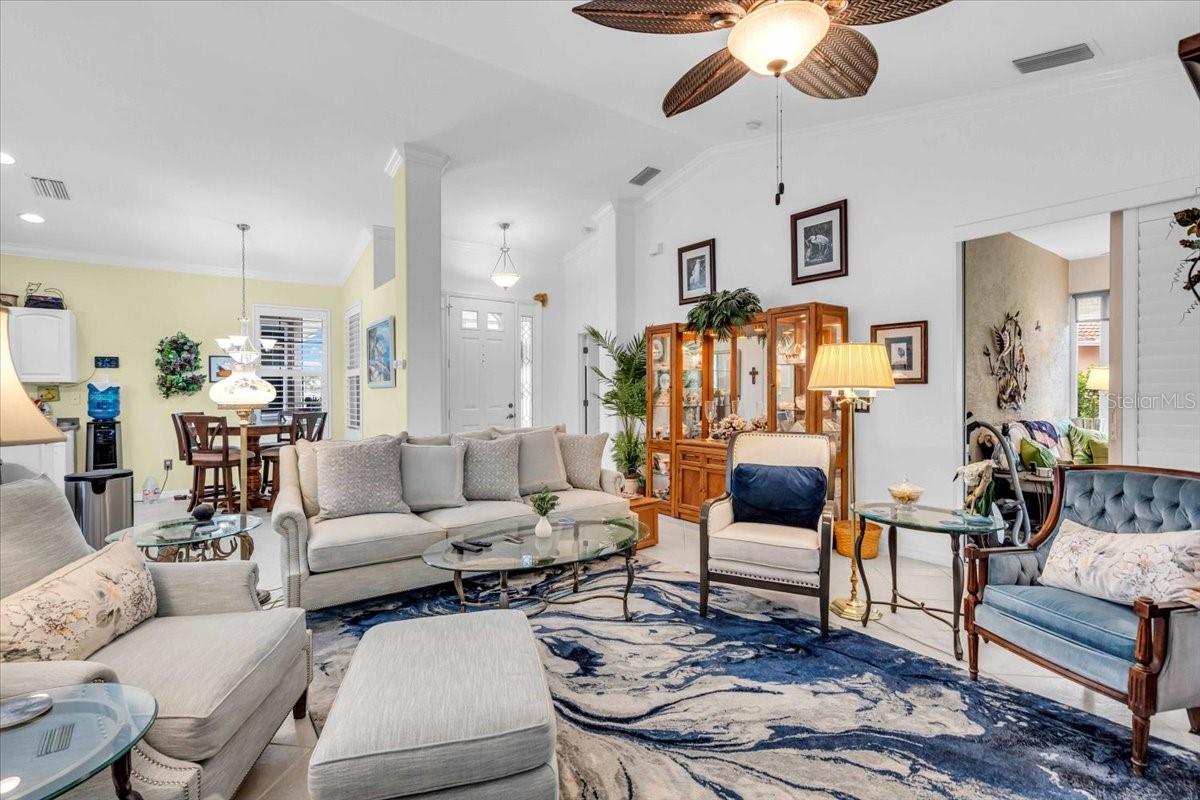AUBURN WOODS - Residential
