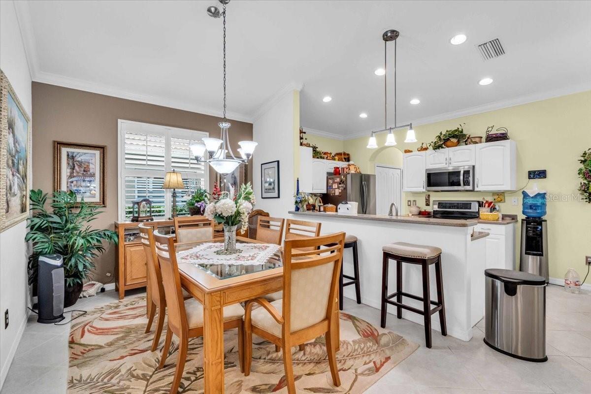AUBURN WOODS - Residential