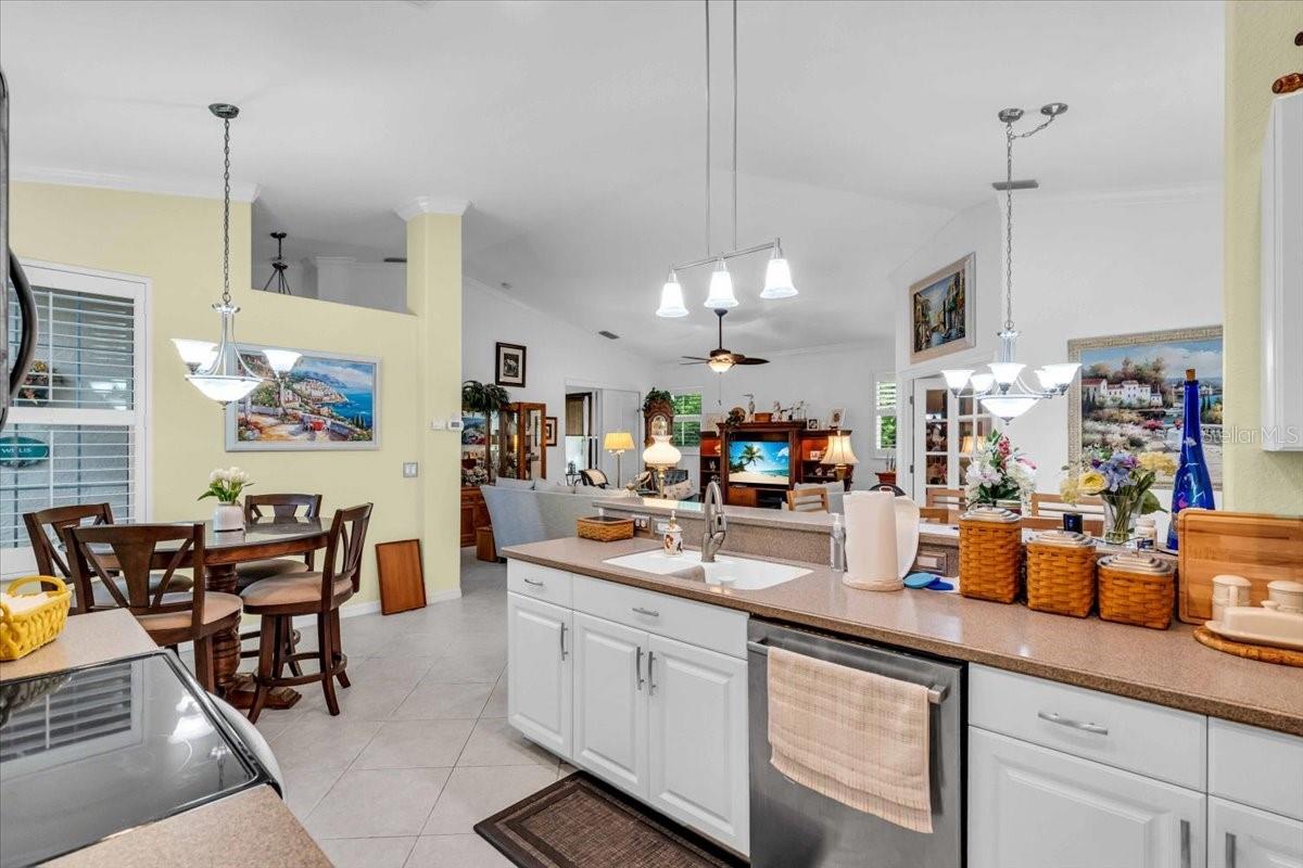AUBURN WOODS - Residential