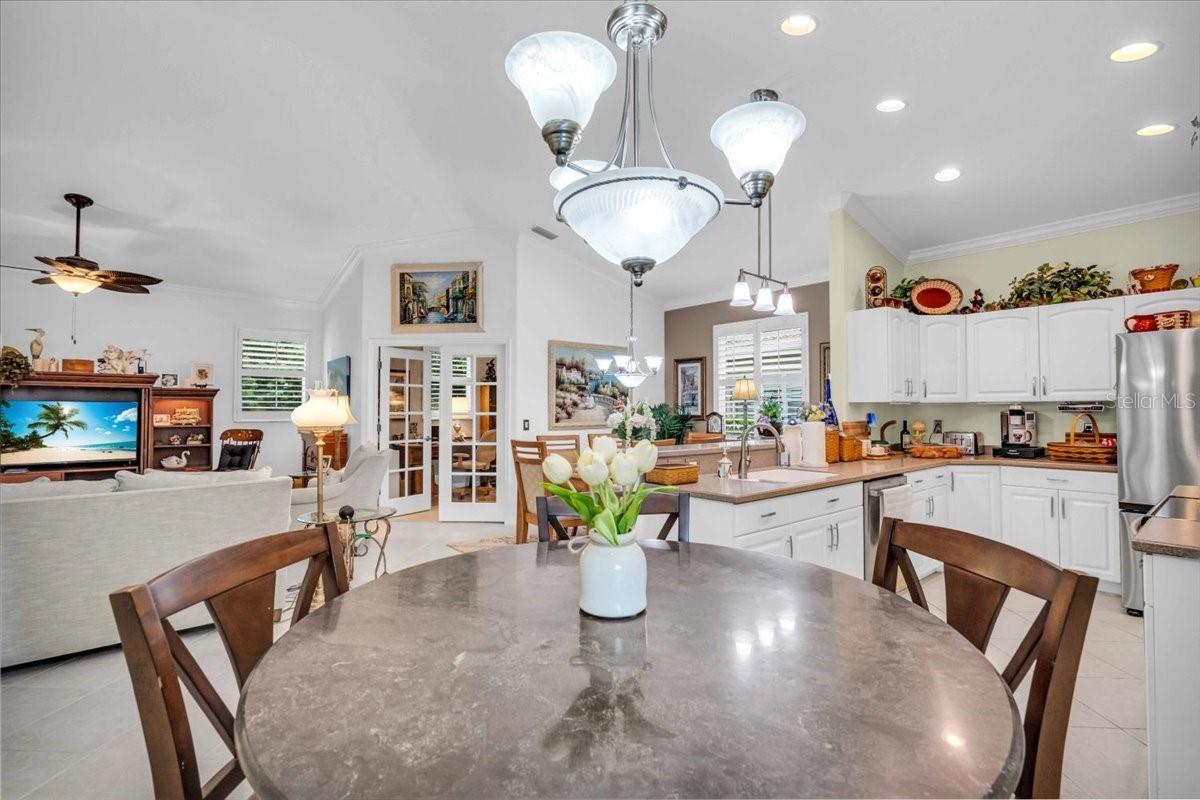 AUBURN WOODS - Residential