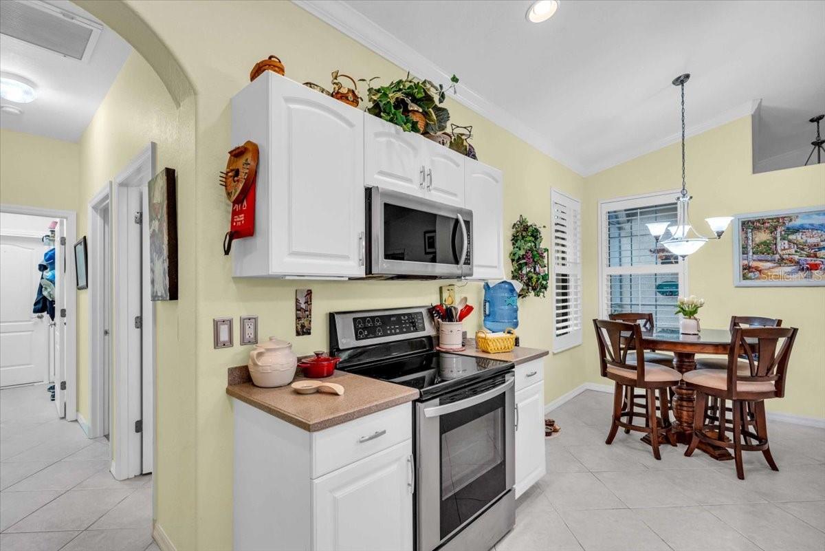 AUBURN WOODS - Residential
