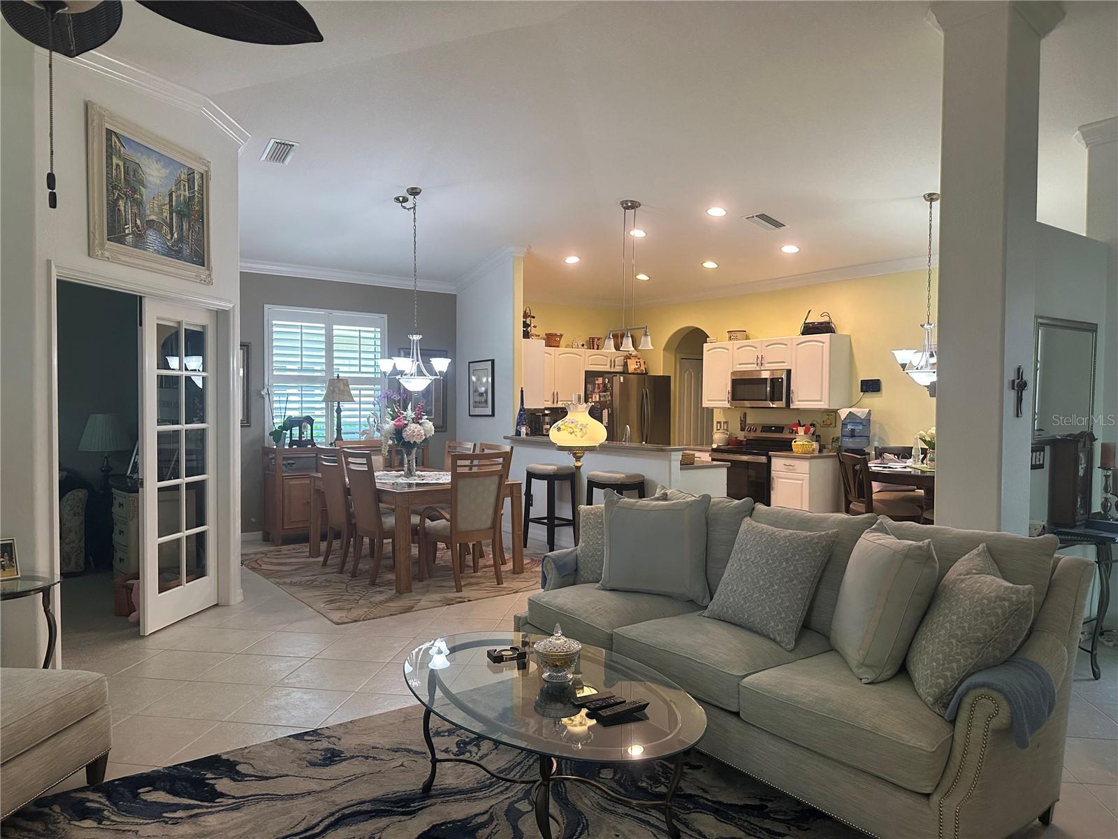 AUBURN WOODS - Residential