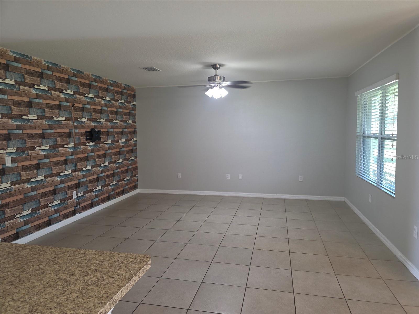 CALABAY AT TOWER LAKE PH 03 - Residential