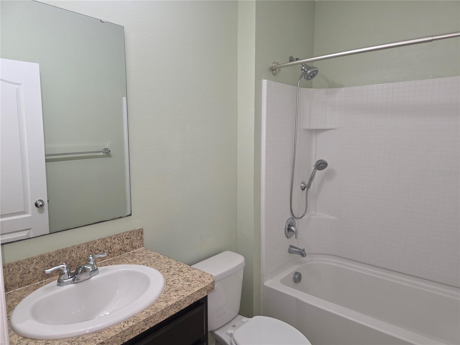 CALABAY AT TOWER LAKE PH 03 - Residential