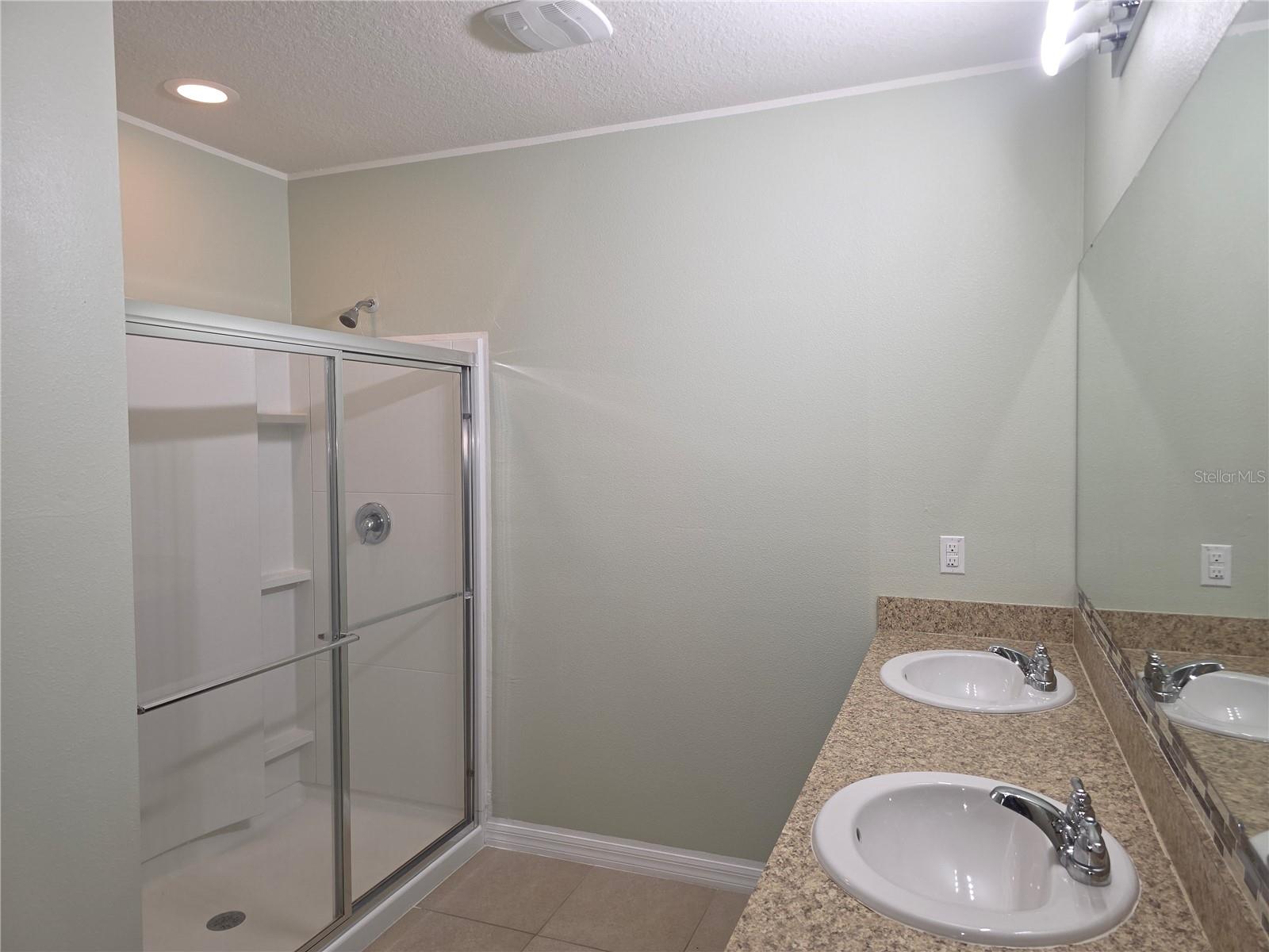 CALABAY AT TOWER LAKE PH 03 - Residential