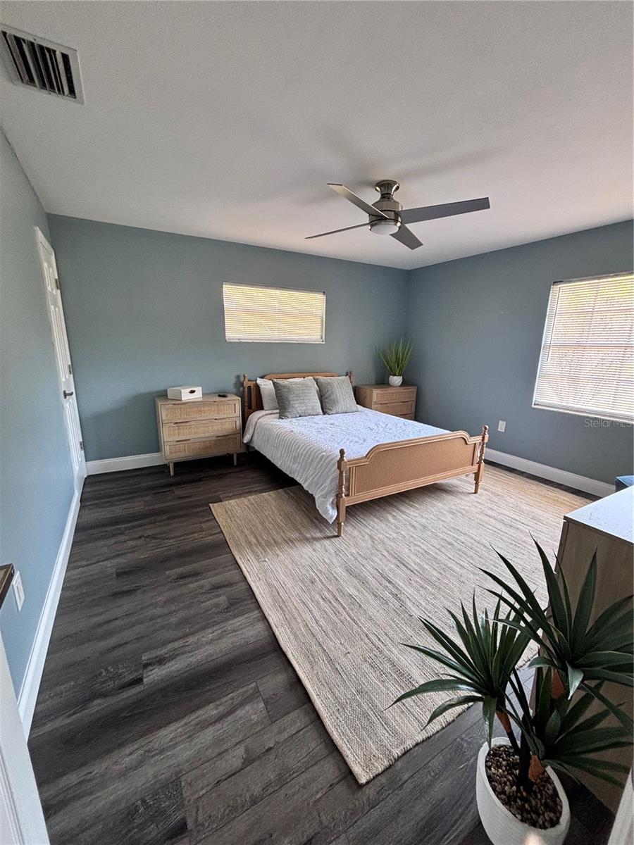 GOLDEN HEIGHTS THIRD ADD - Residential Lease