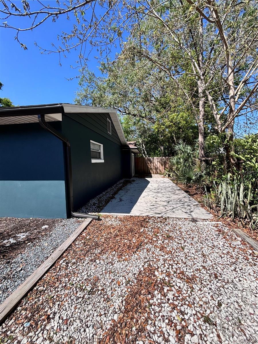 GOLDEN HEIGHTS THIRD ADD - Residential Lease