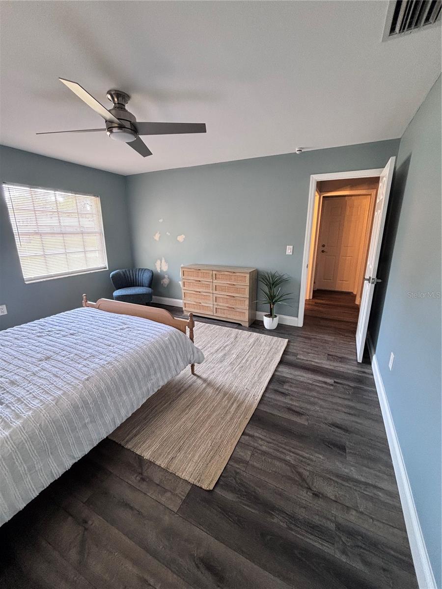 GOLDEN HEIGHTS THIRD ADD - Residential Lease