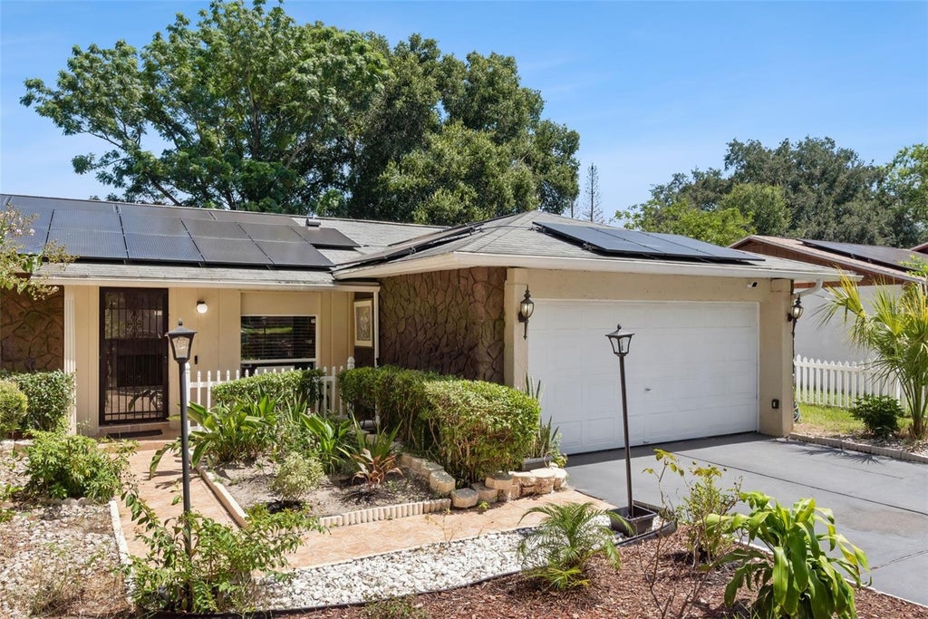 Photo of 5851 Hutton Drive, Orlando, FL 32808 (MLS # O6432415)