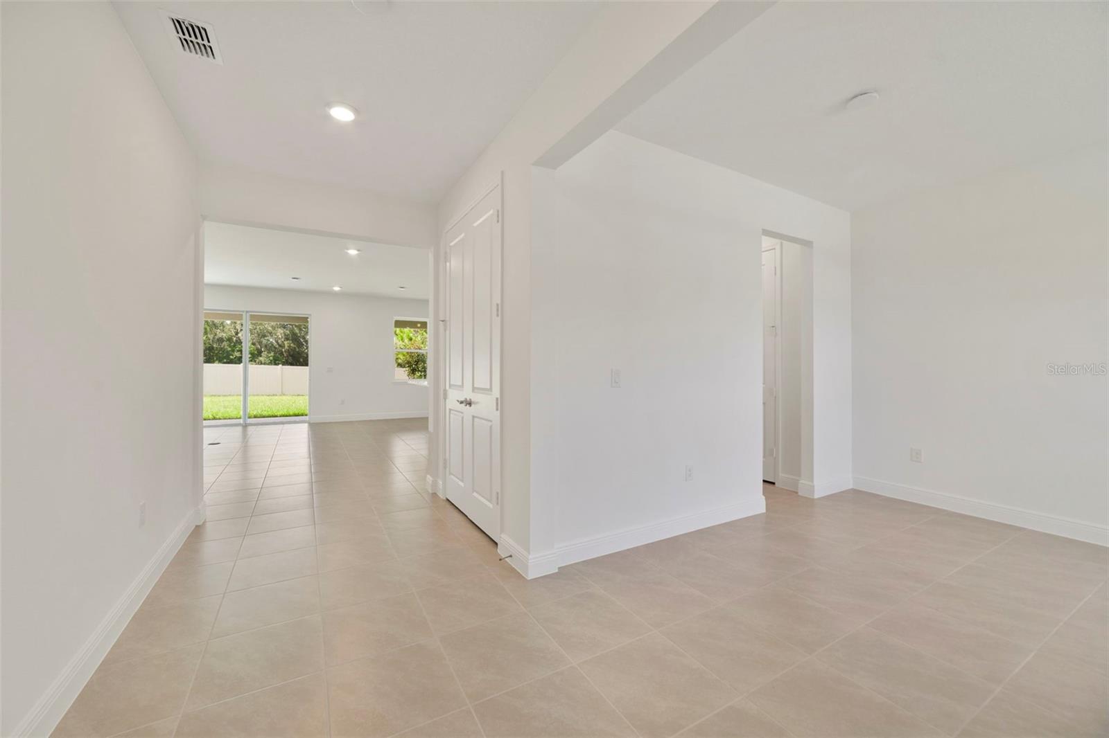 3497 LEMON BUTTON TRACE