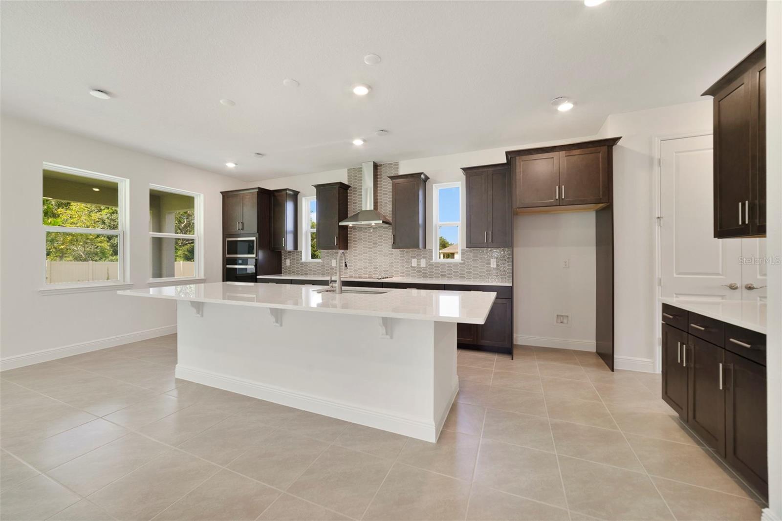 3497 LEMON BUTTON TRACE