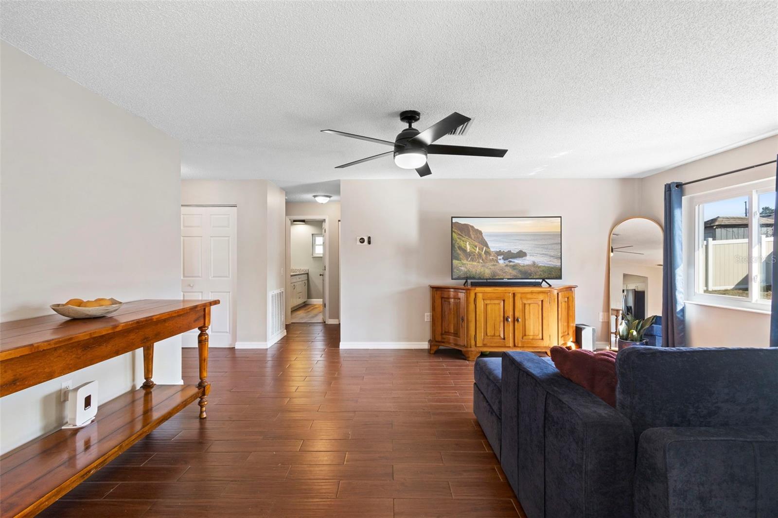 BREEZEWOOD PARK UNIT 05 - Residential