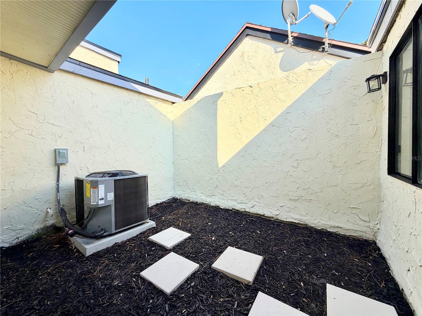 BEACON WOODS VILLAGE - Residential