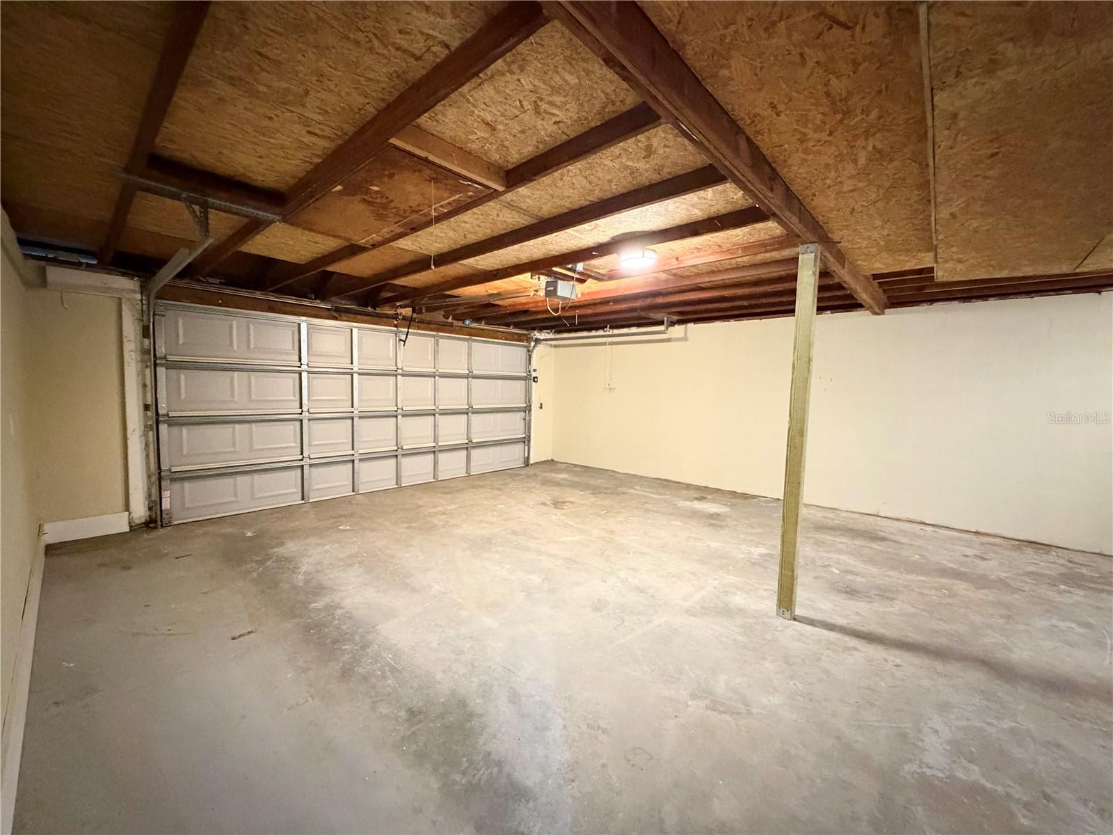 BEACON WOODS VILLAGE - Residential