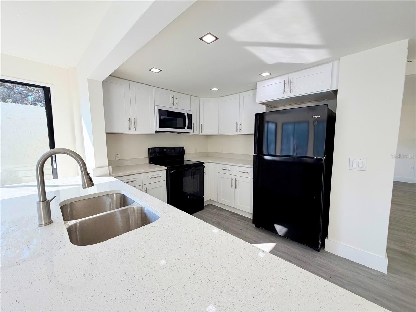 BEACON WOODS VILLAGE - Residential