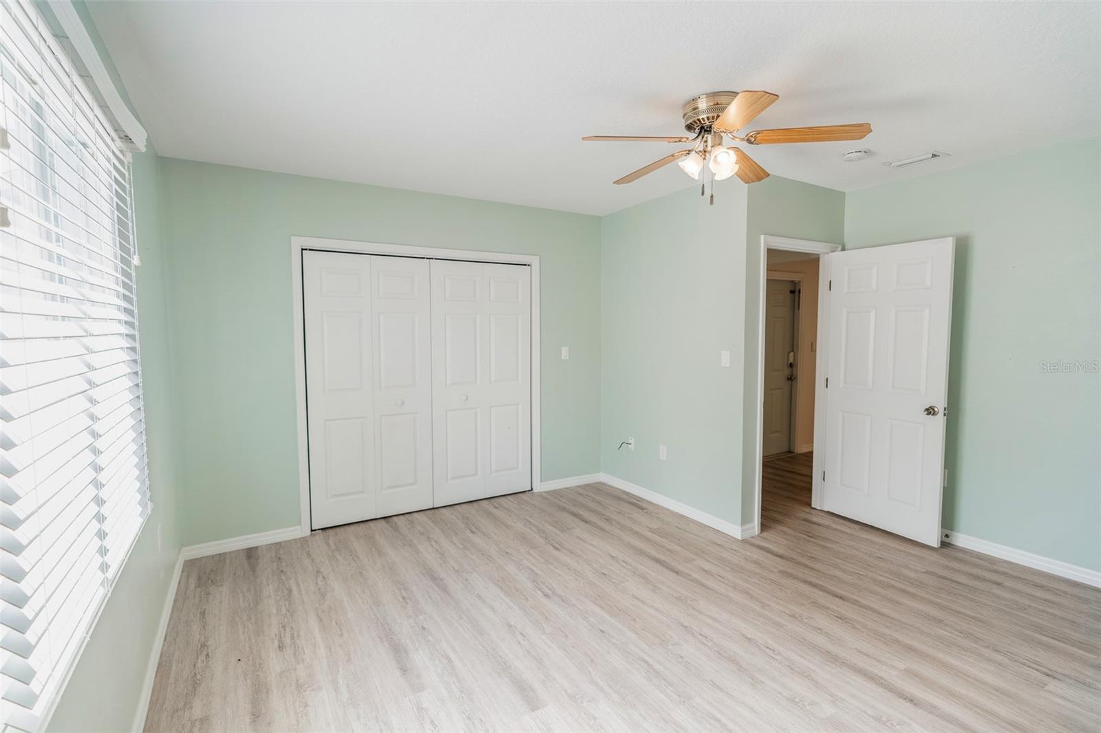 BENNETTS S 01/2 BLK 68 DE LAN - Residential