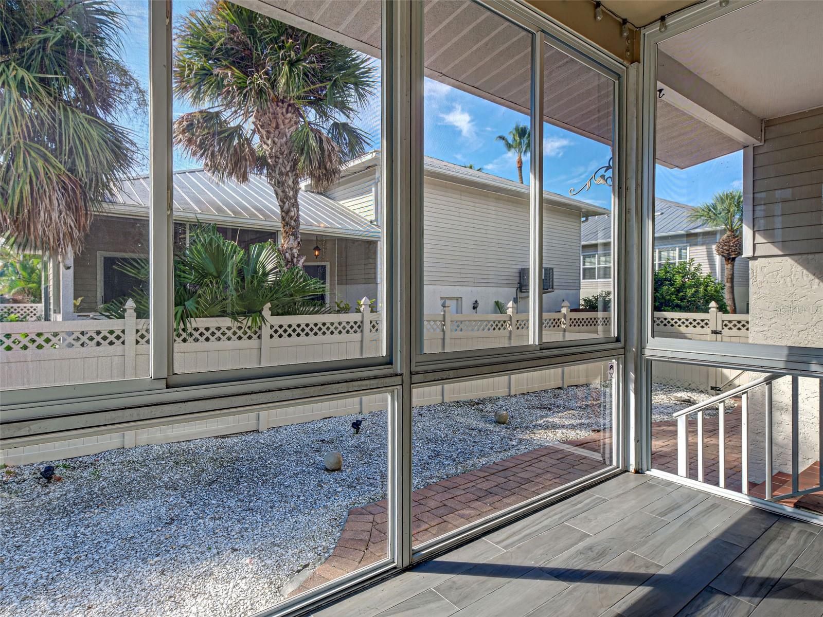 TOWNS-END SHORES - Residential