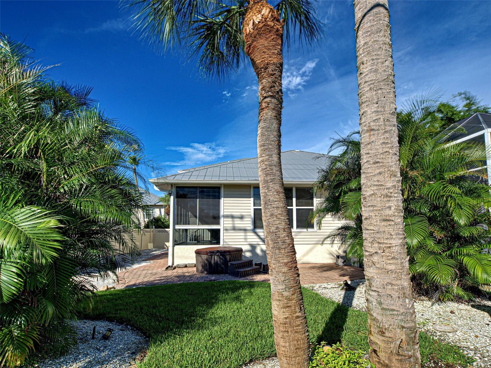 TOWNS-END SHORES - Residential