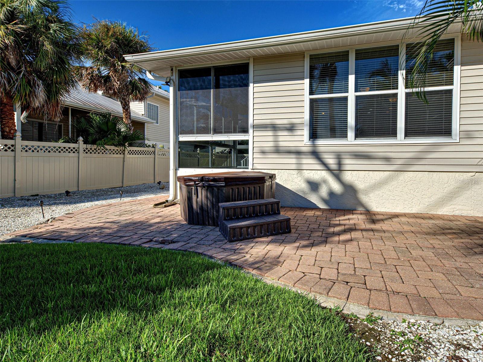 TOWNS-END SHORES - Residential