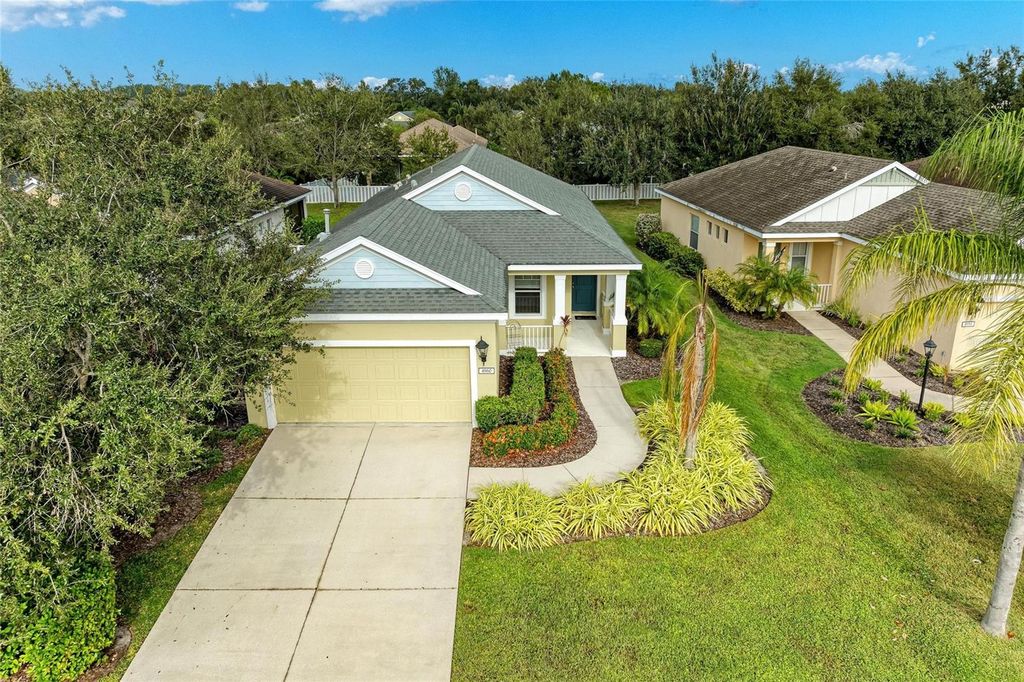 Photo of 4960 Newport News Circle, Bradenton, FL 34211 (MLS # A4667357)