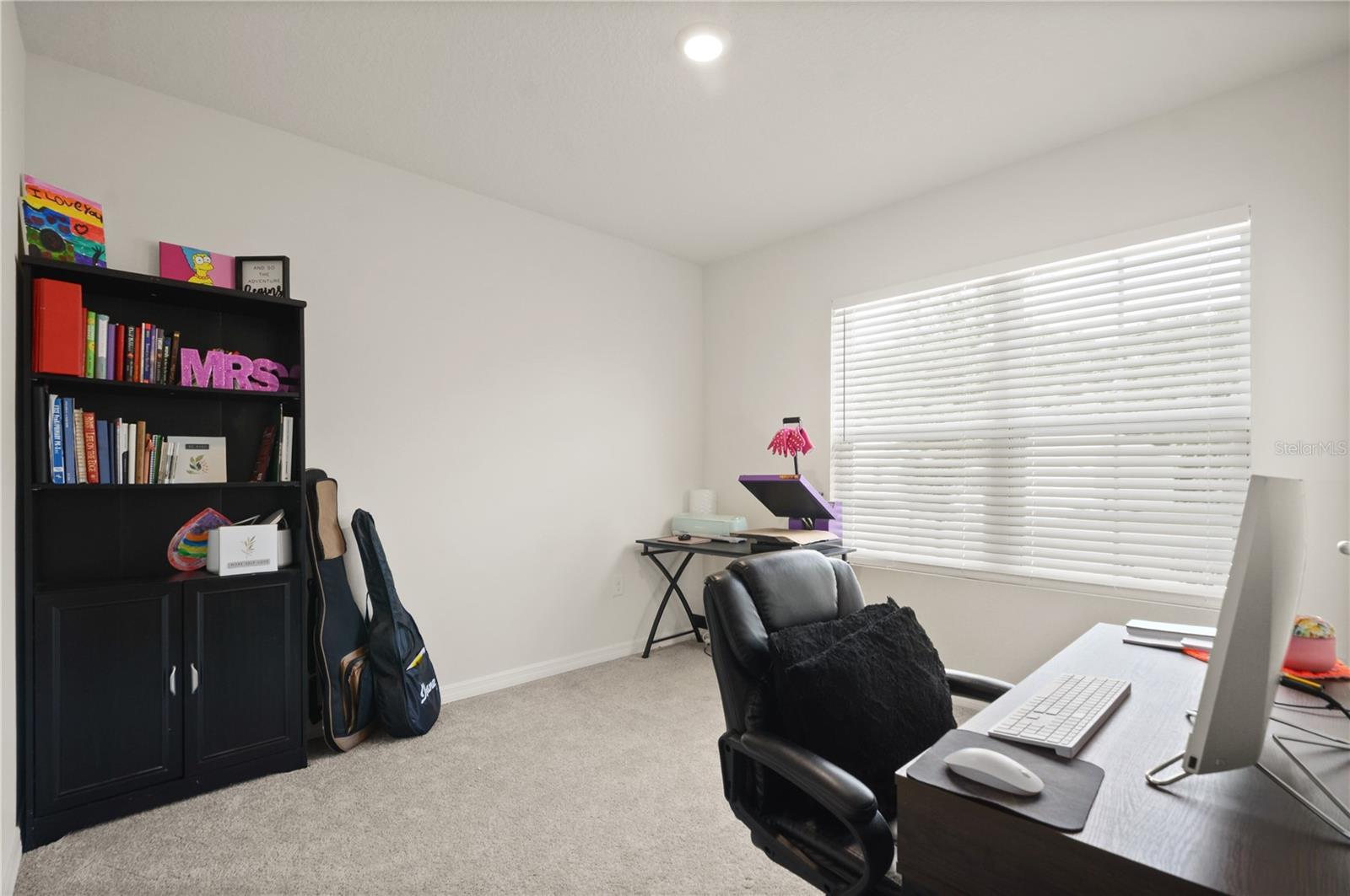 LAKE HARRIS RESERVE - Residential