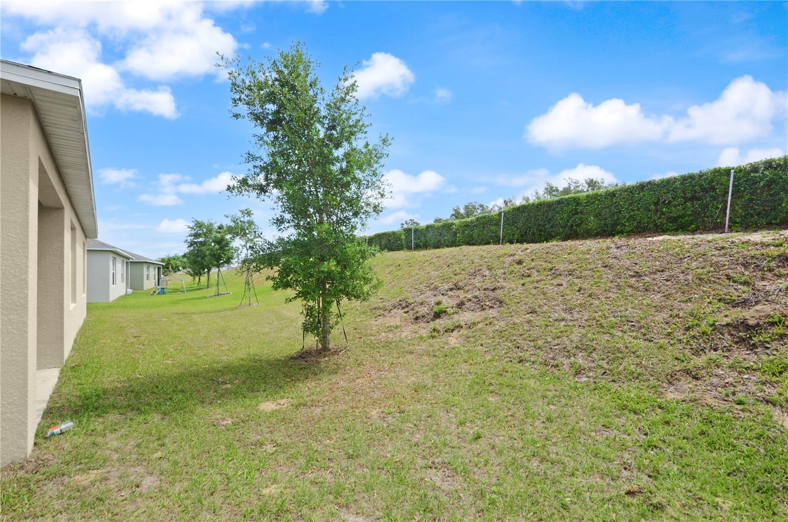 LAKE HARRIS RESERVE - Residential