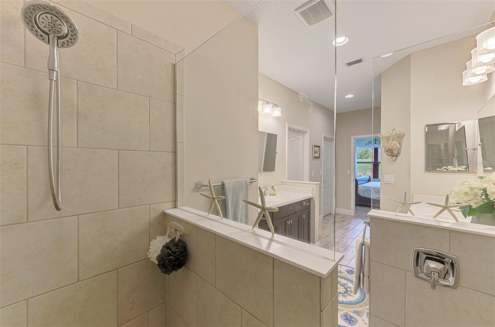 GRAND PALM PH 3A C - Residential