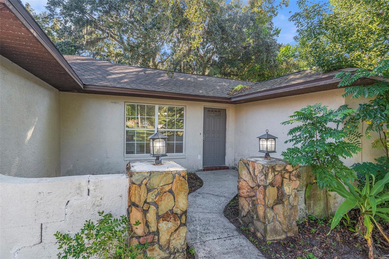 LAKEWOOD ACRES SUB - Residential