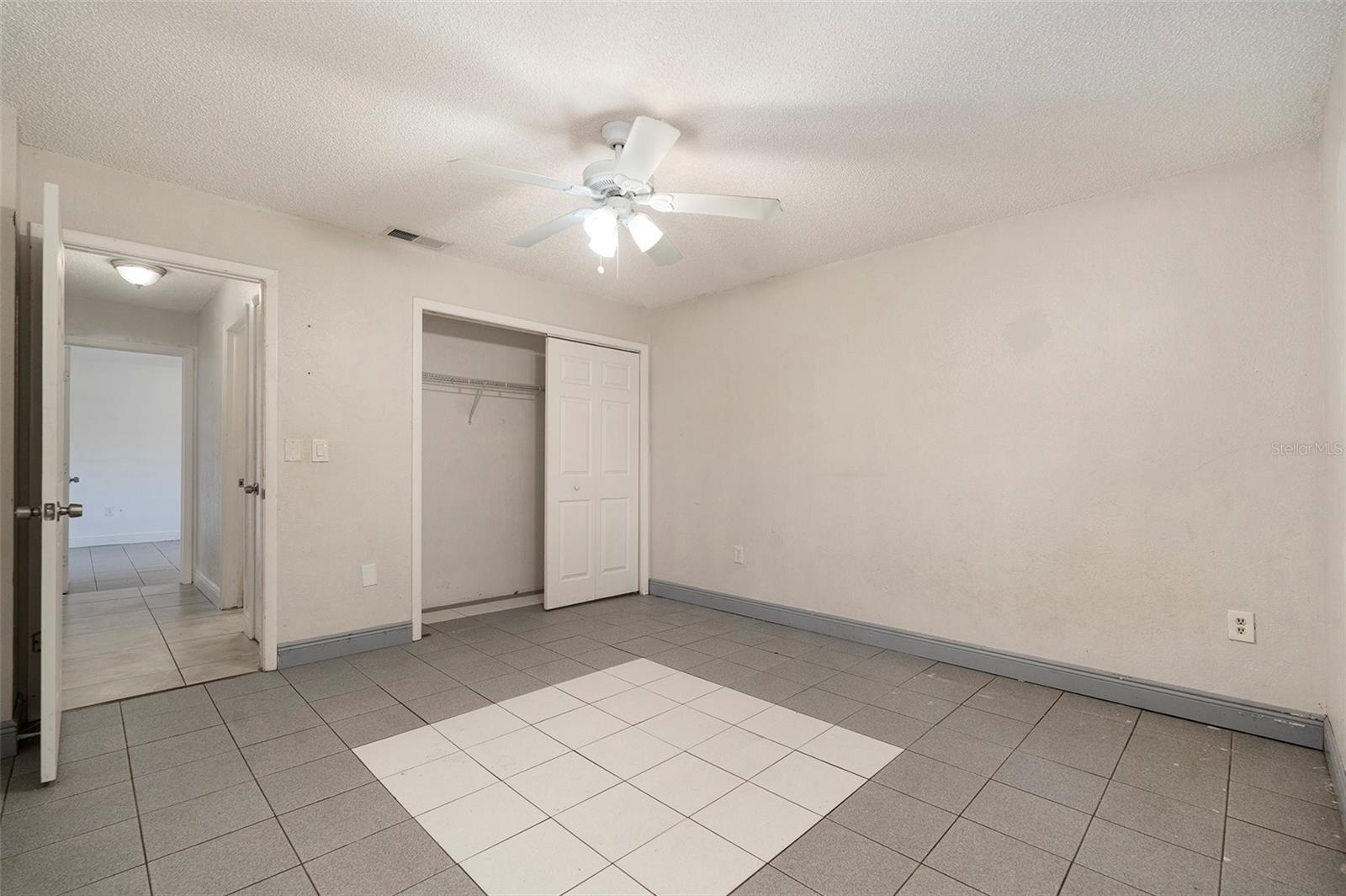 LAKEWOOD ACRES SUB - Residential